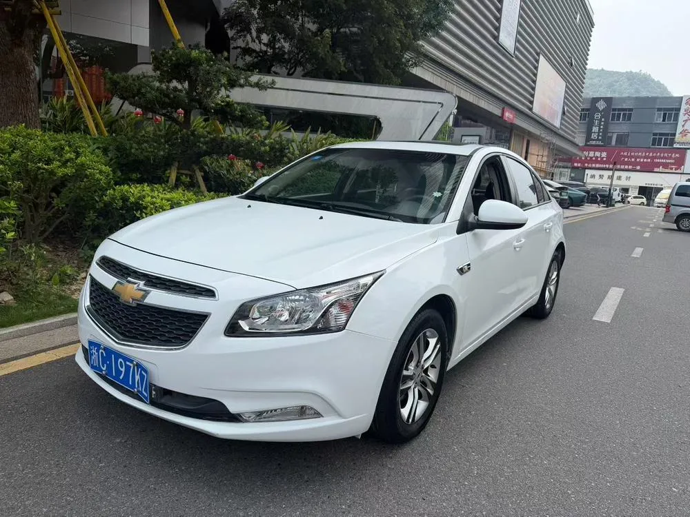 Chevrolet Cruze, 2015