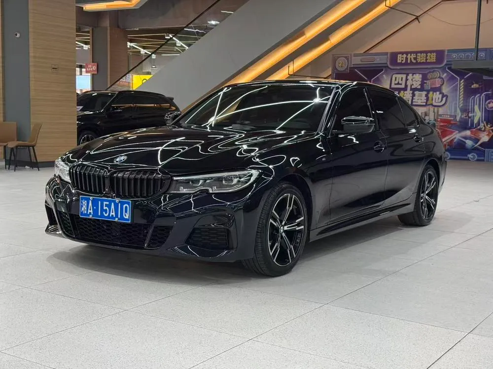 BMW 3-Series, 2021