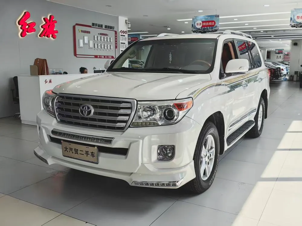 Toyota Land Cruiser (Import), 2015