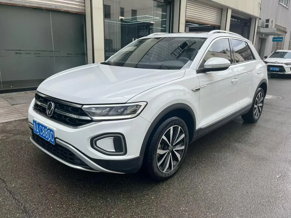 Volkswagen T-Roc, 2024