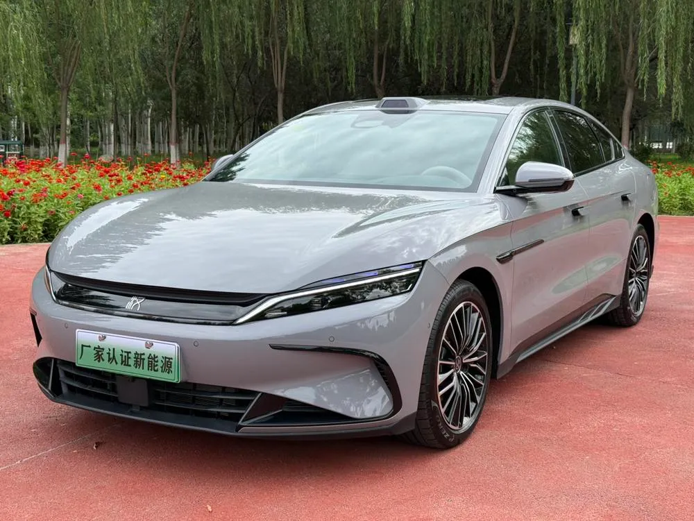 BYD Han DM DM-i 125KM Lidar Smart Drive Version, 2025 — фото 1