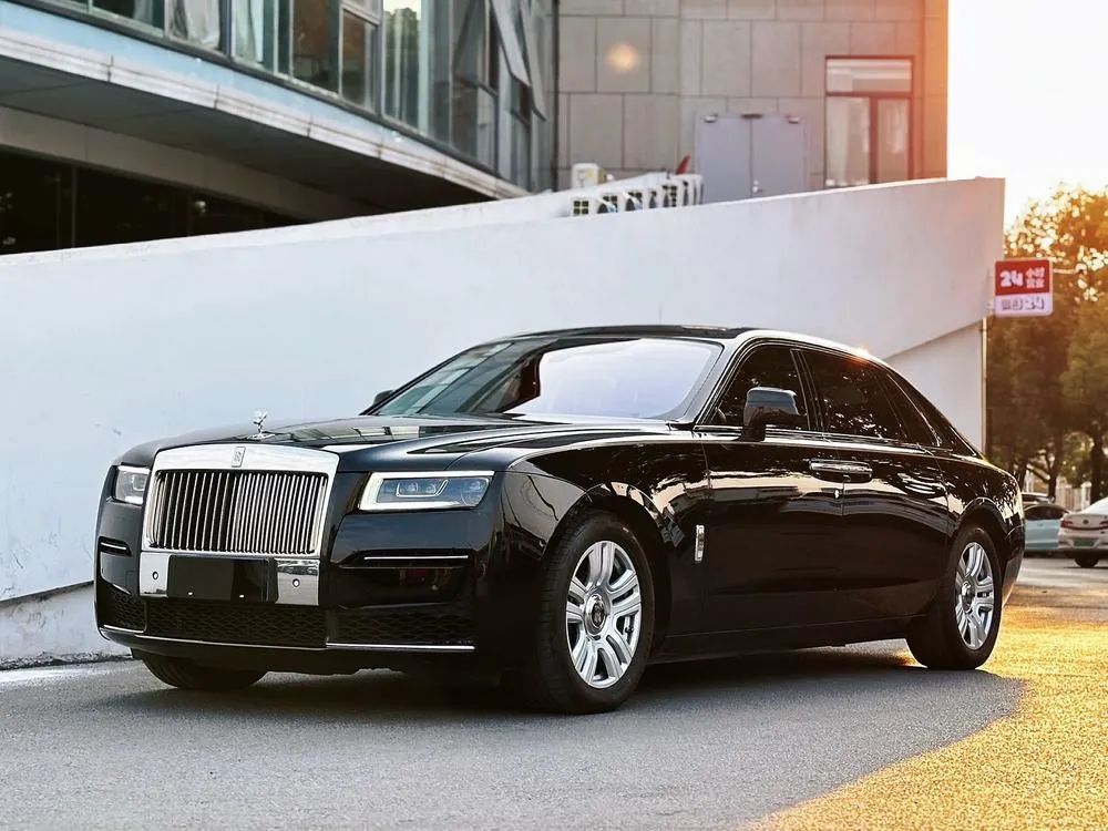 Rolls-Royce Ghost, 2024