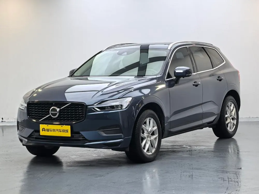 Volvo XC60 T5 4WD Edition CN6, 2019 — фото 1