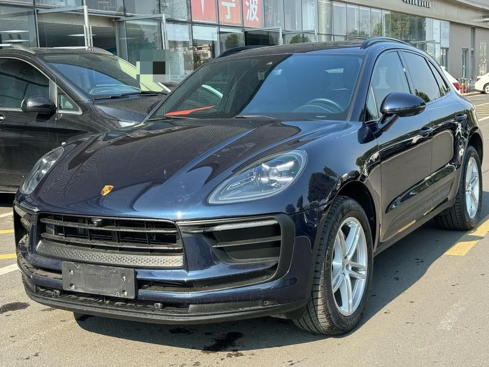 Porsche Macan, 2022