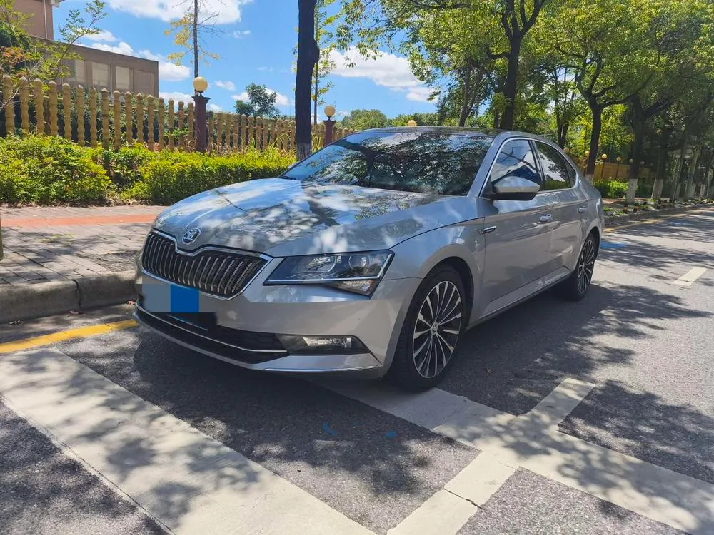 Skoda Superb, 2019