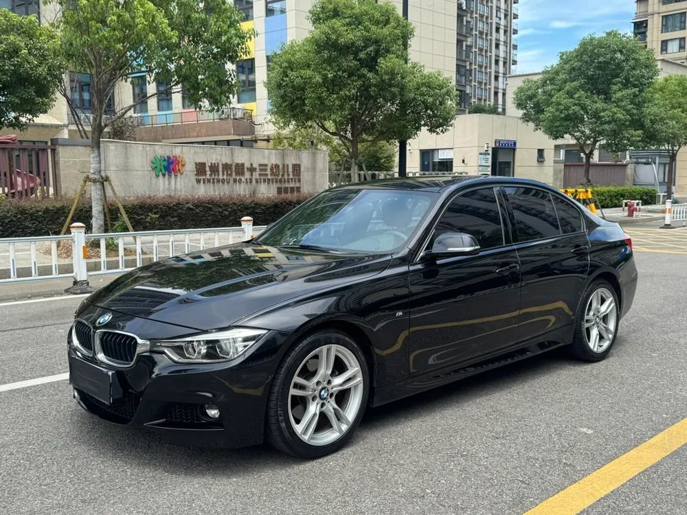 BMW 3-Series, 2019