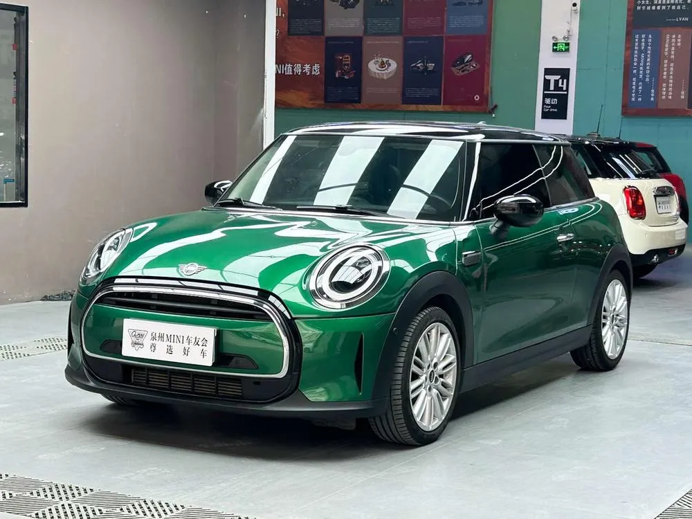 MINI MINI, 2022