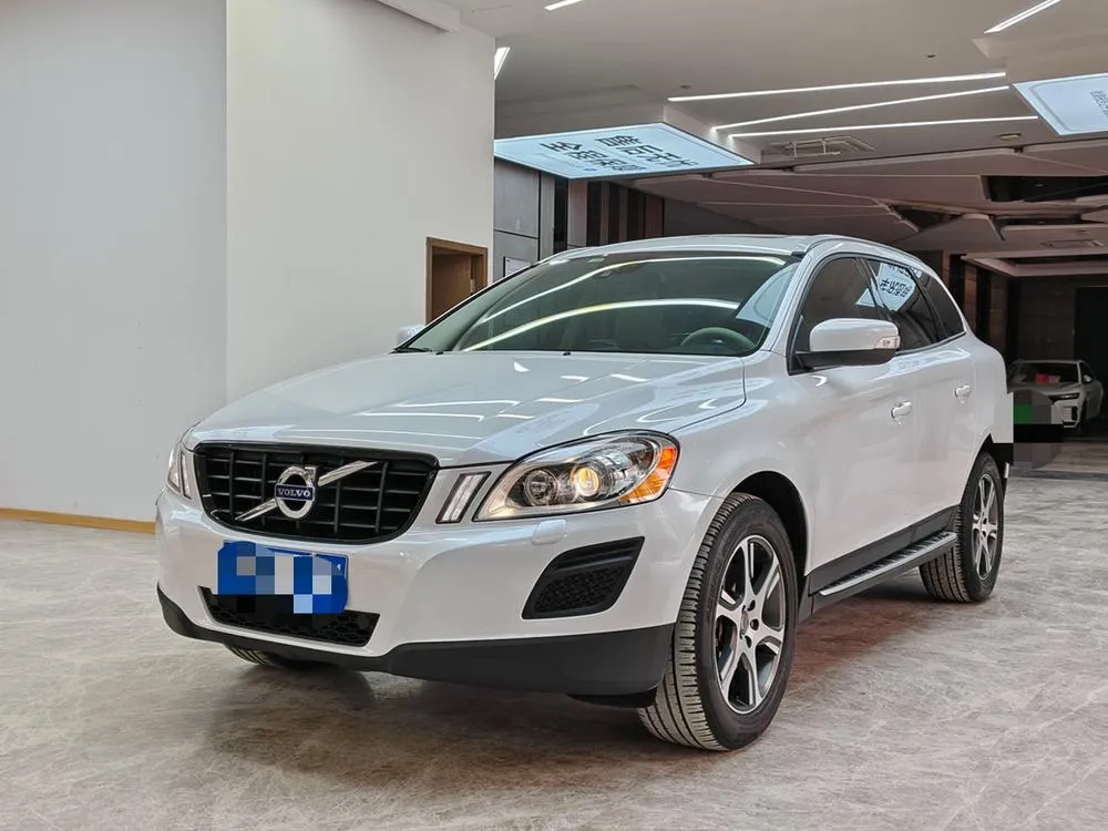 Volvo XC60 (Import), 2012