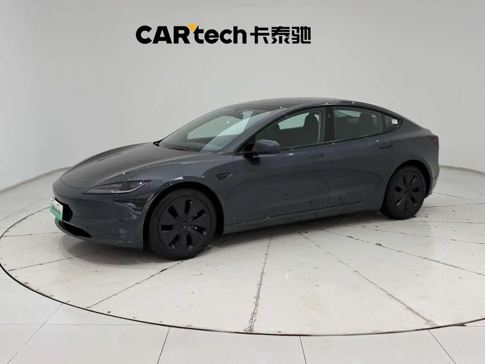Tesla Model 3, 2025
