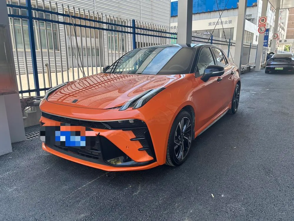 Lynk & Co 03 1.5TD DCT Champion Edition Pro, 2025 — фото 1