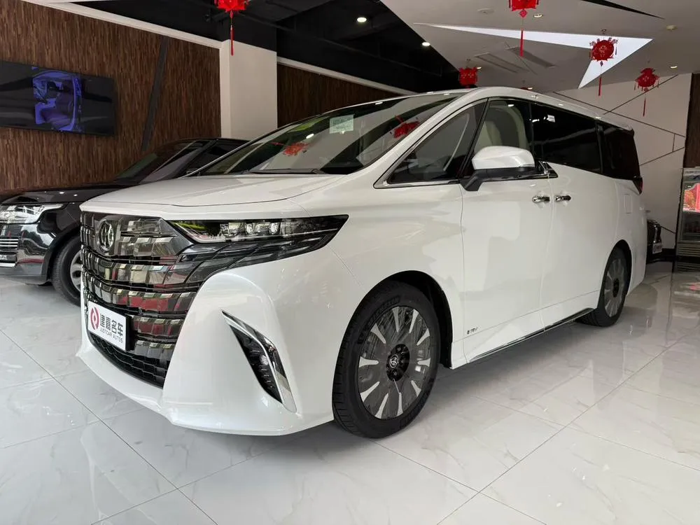 Toyota Alphard 2.5L Auto 4WD 7 Seater Edition, 2024 — фото 1