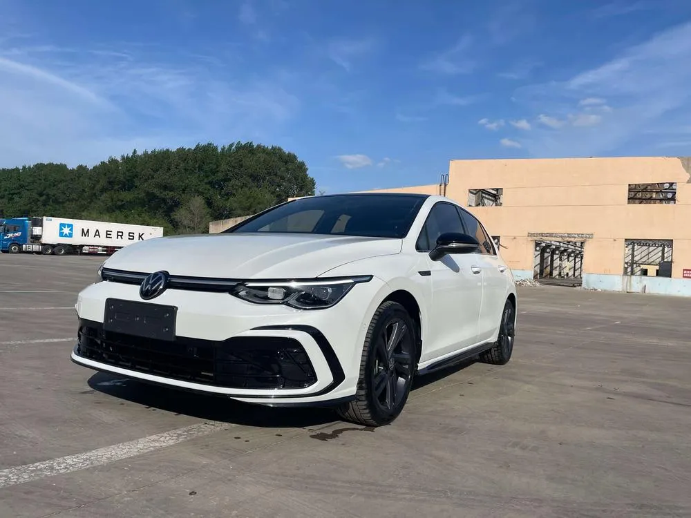 Volkswagen Golf 280TSI DSG R-Line Lite, 2023 — фото 1