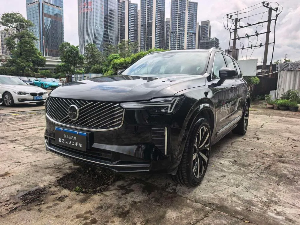 Volvo XC90, 2025