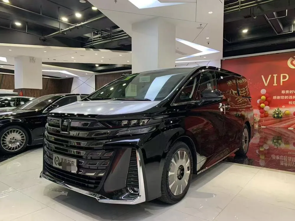 Toyota Vellfire, 2024
