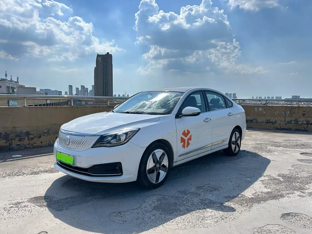 Dongfeng Fengshen E70, 2020