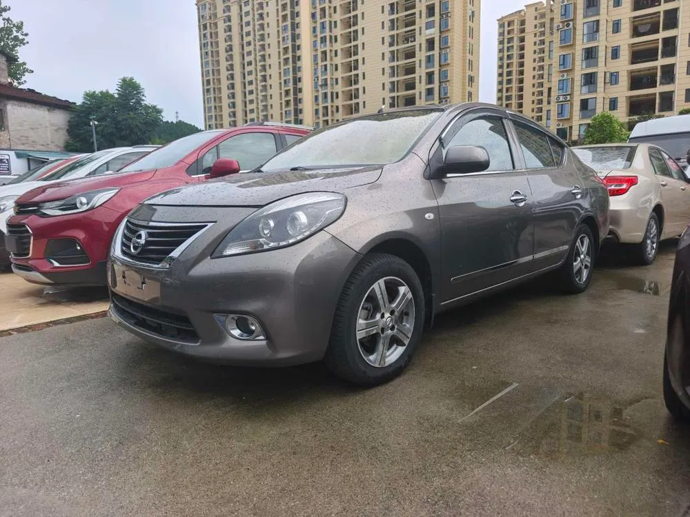Nissan Sunny, 2011