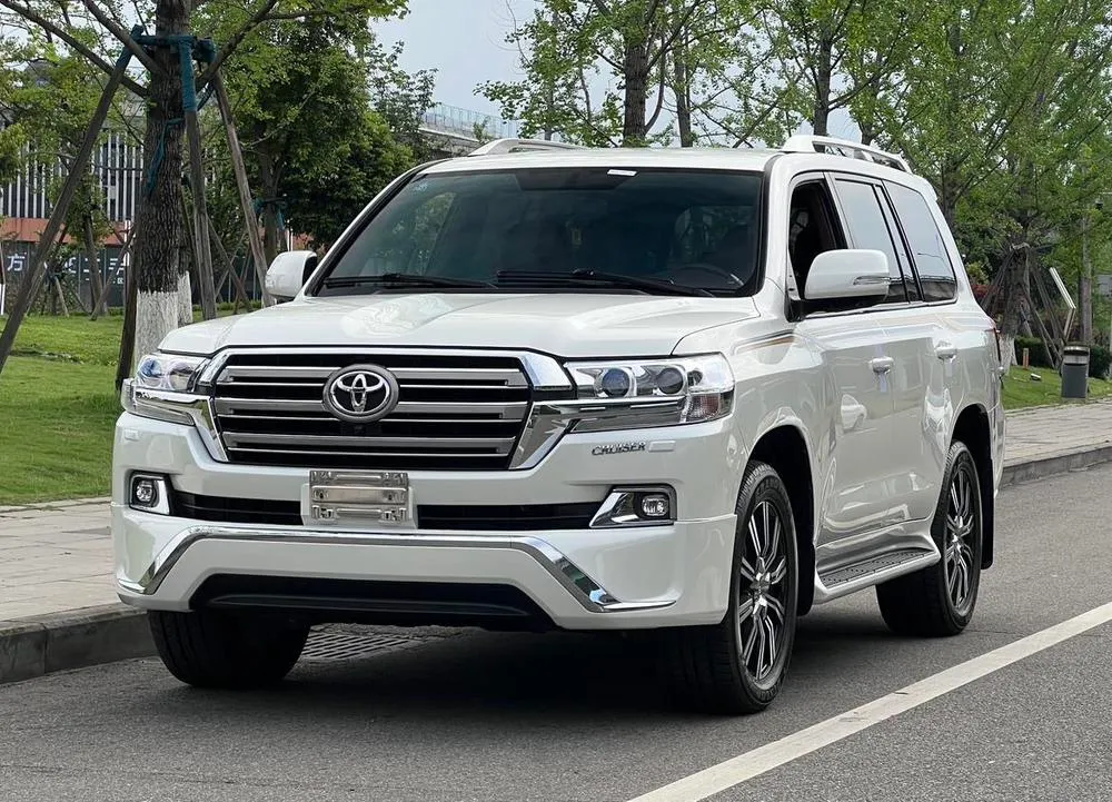 Toyota Land Cruiser (Import), 2020