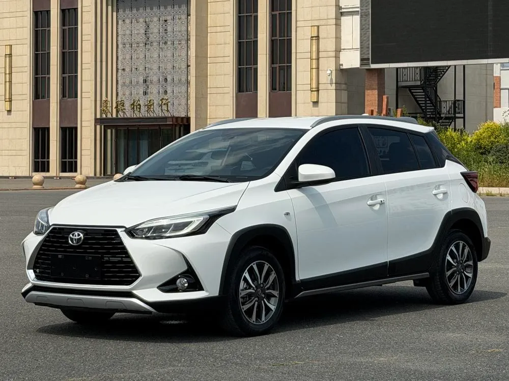 Toyota Yaris L, 2022