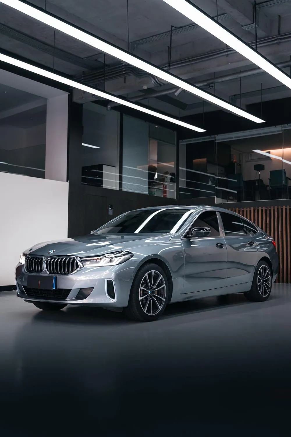 BMW 6-Series GT 630i Luxury, 2021 — фото 1