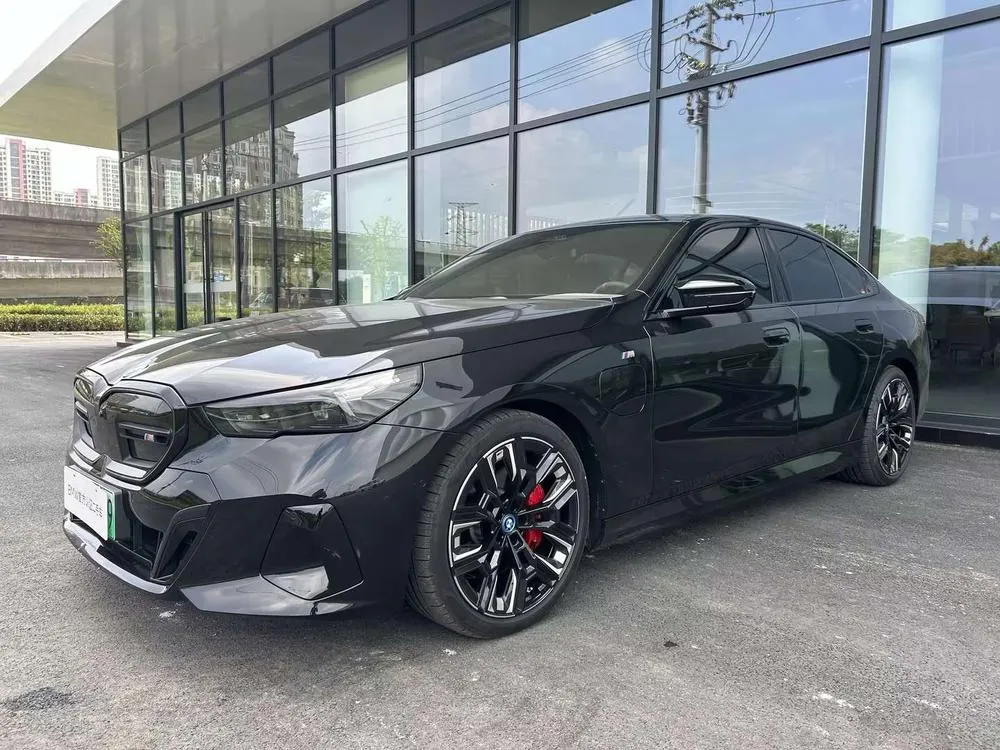 BMW i5 (Import) M60 xDrive, 2024 — фото 1