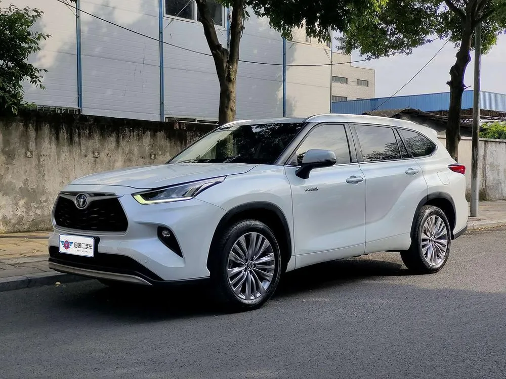 Toyota Highlander Dual Engine 2.5L 4WD Premium Edition 7 Seater, 2022 — фото 1