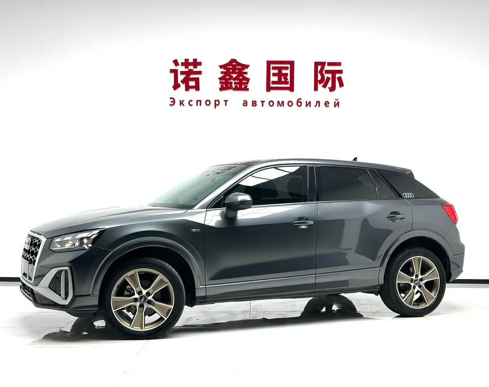Audi Q2L, 2022