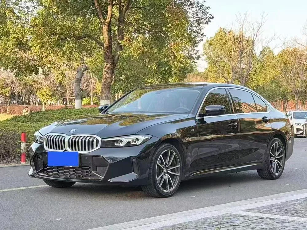 BMW 3-Series, 2023