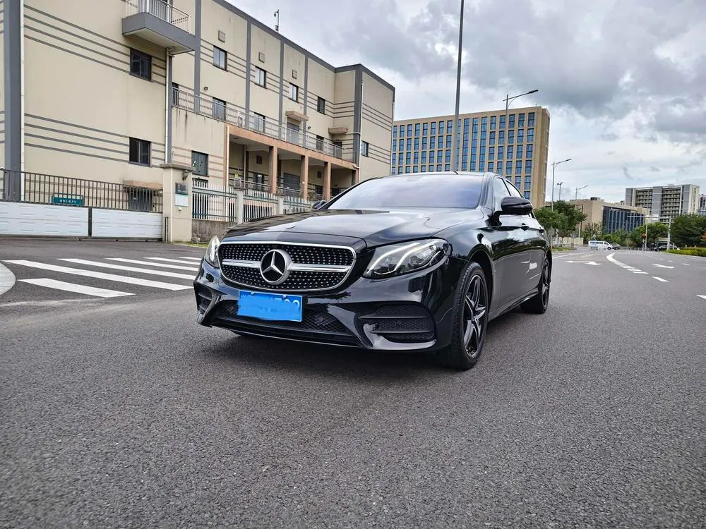 Mercedes-Benz E-Class (Import) E 260 Sport Version, 2019 — фото 1