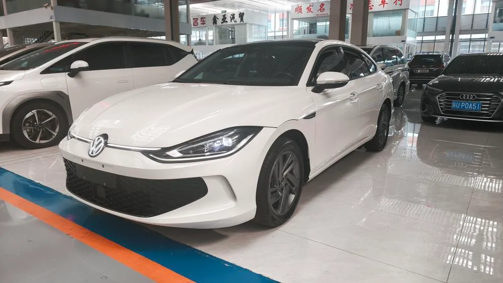 Volkswagen Lamando L 280TSI DSG Cool Edition, 2022 — фото 1