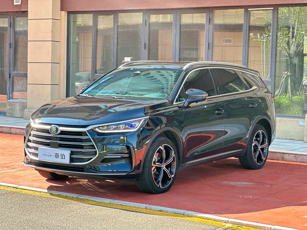 BYD Tang DM DM-i 1.5T 112KM Premium Version, 2021 — фото 1