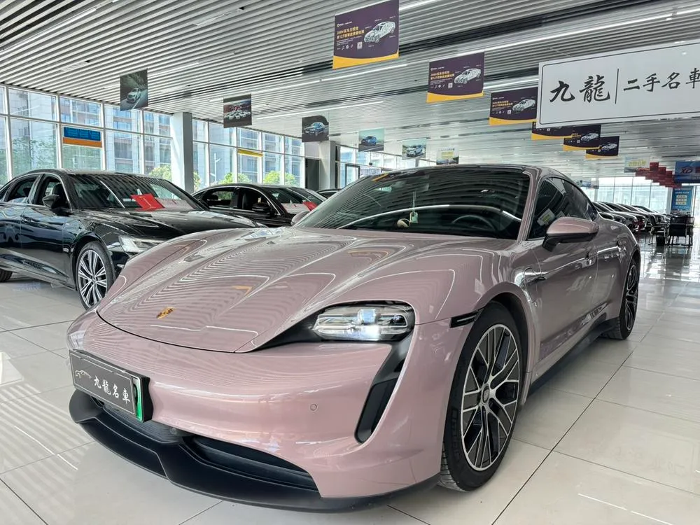 Porsche Taycan, 2020