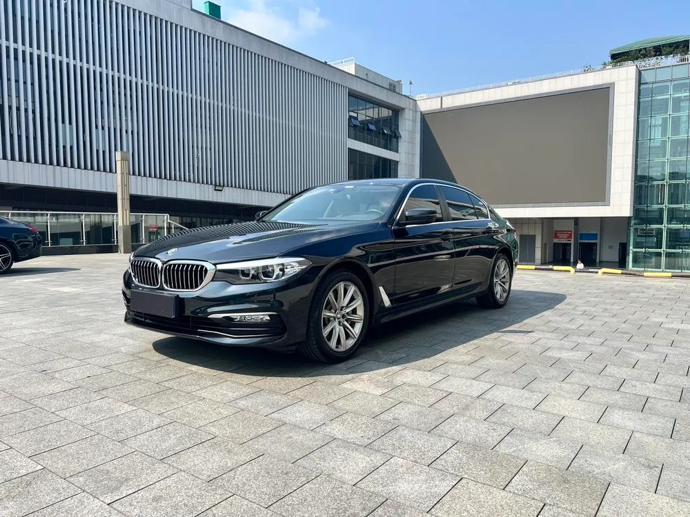BMW 5-Series, 2018