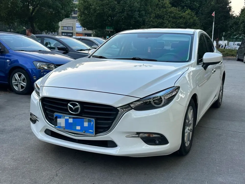 Mazda 3 Axela, 2017