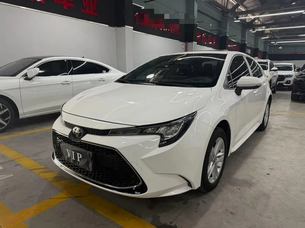 Toyota Levin 185T CVT Luxury Edition, 2022 — фото 1