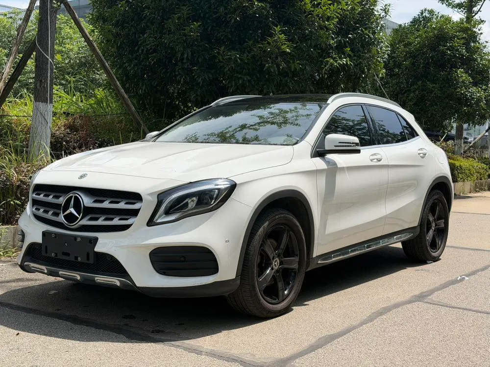 Mercedes-Benz GLA GLA 200 Fashion Version, 2019 — фото 1