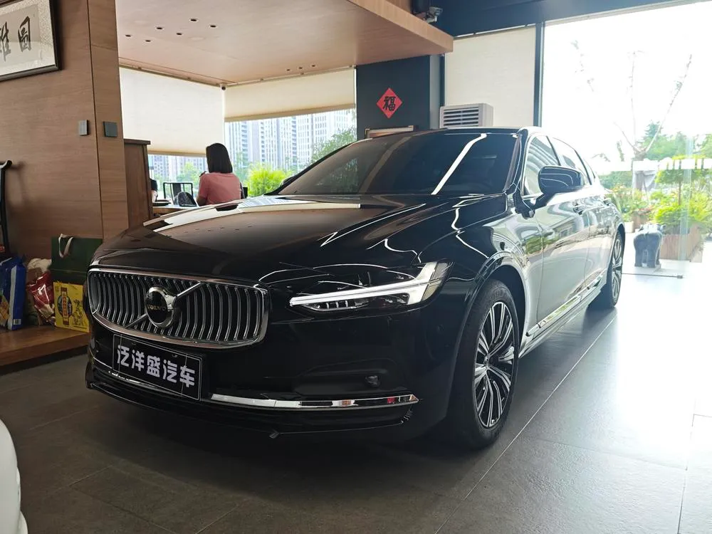Volvo S90, 2021