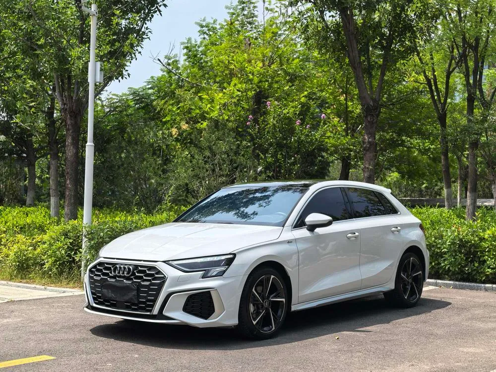 Audi A3 Sportback 35 TFSI Fashion Sport Version, 2022 — фото 1