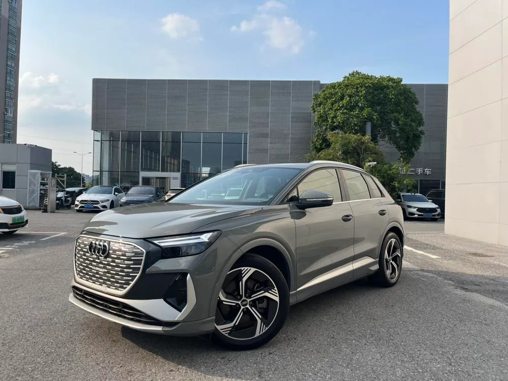 Audi Q4 e-tron, 2024