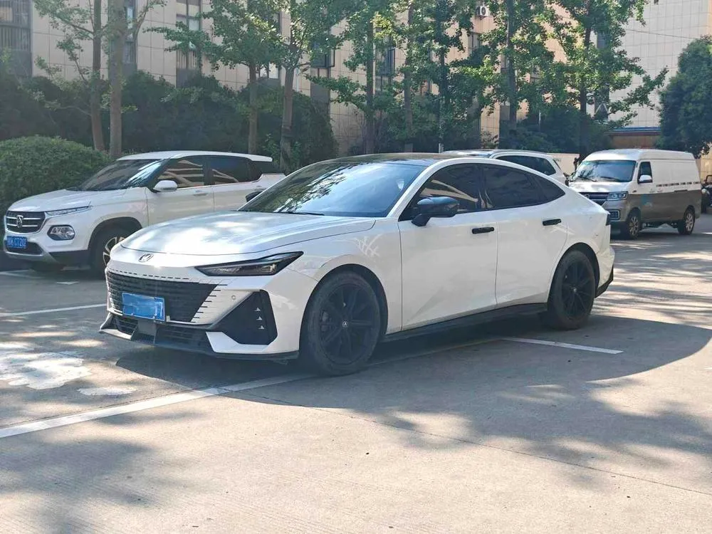 Changan UNI-V, 2023