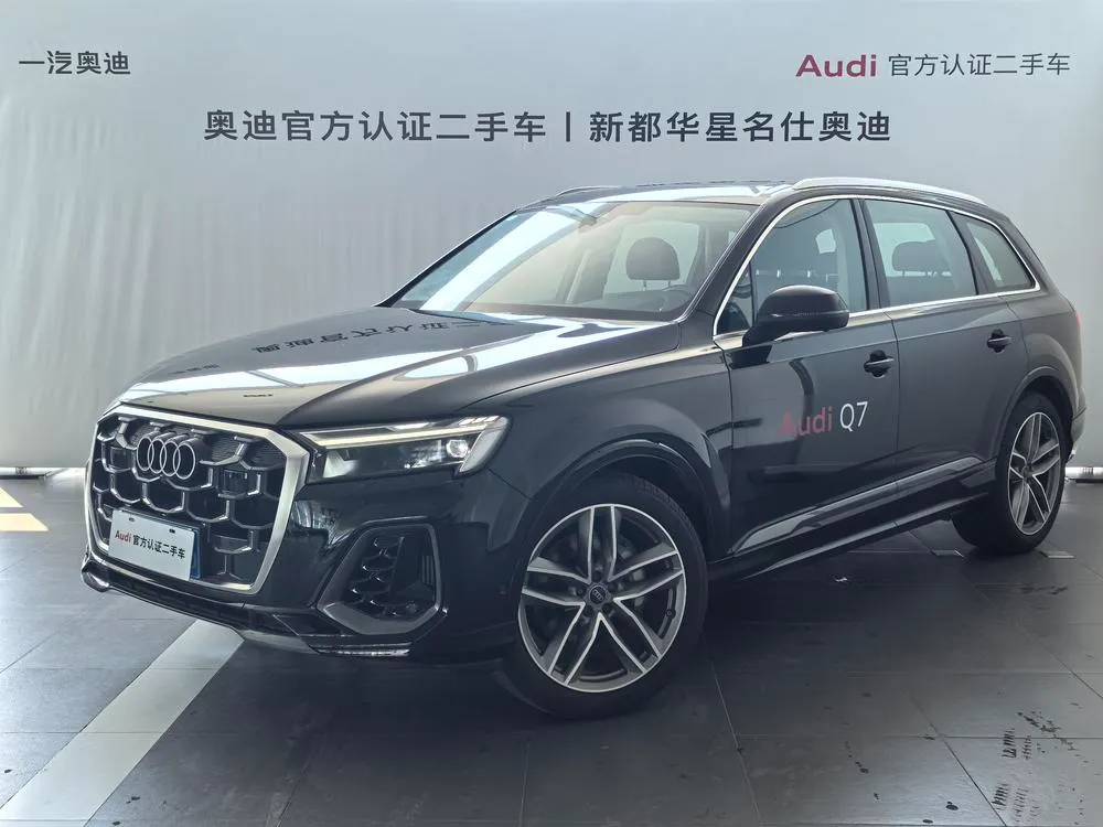 Audi Q7 55 TFSI quattro S line Sport Version, 2025 — фото 1