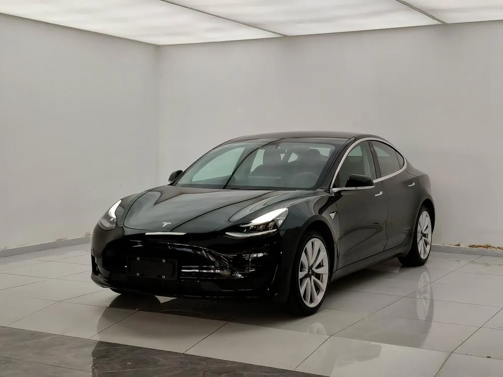 Tesla Model 3, 2019