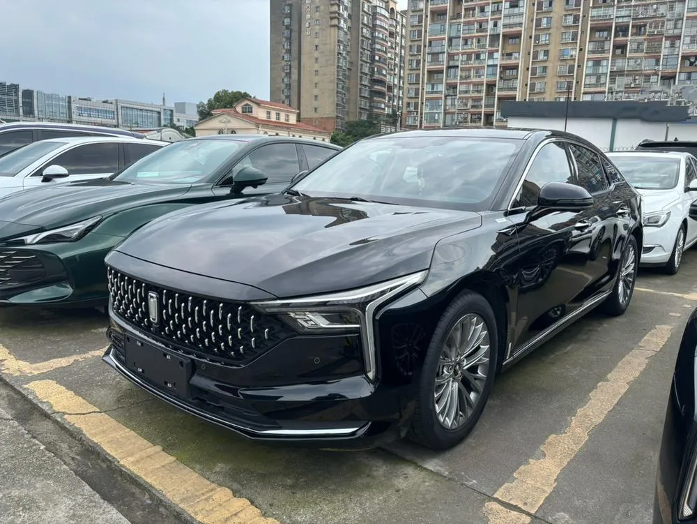 Besturn Bestune B70, 2023