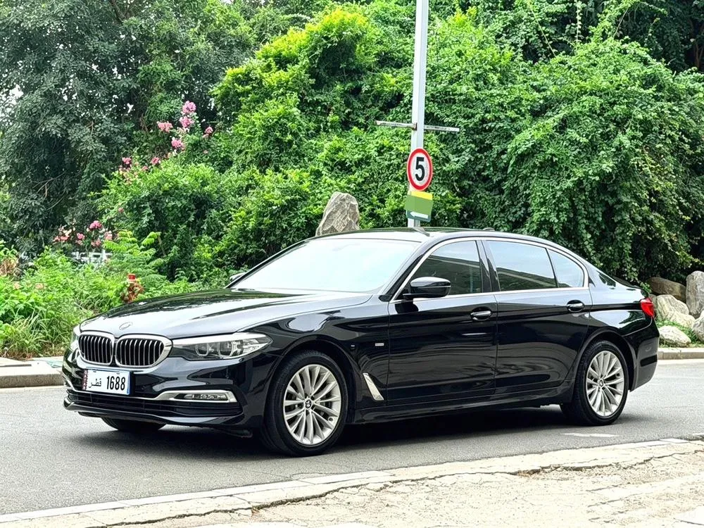 BMW 5-Series, 2018