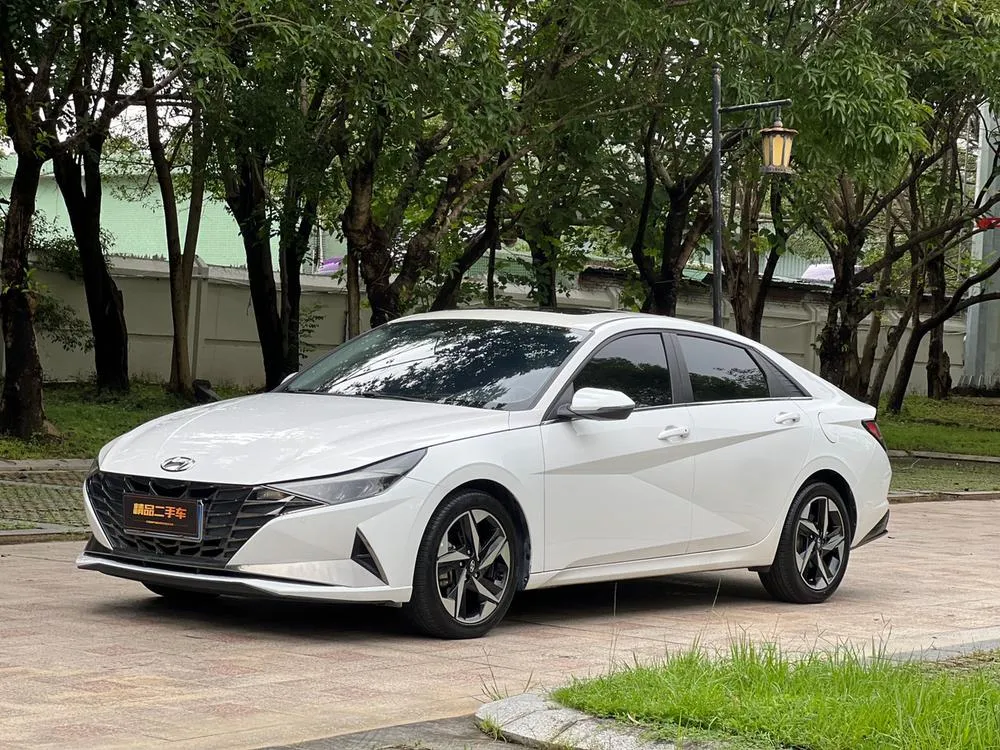 Hyundai Elantra, 2021