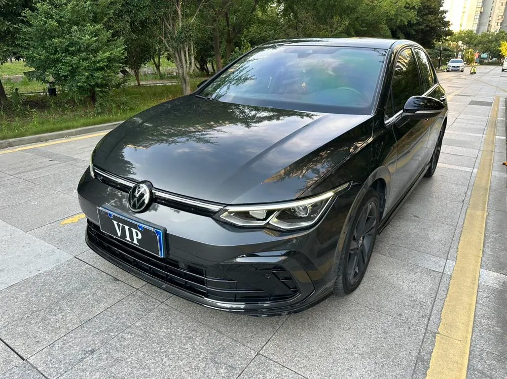 Volkswagen Golf, 2021