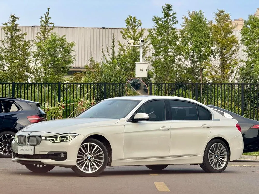 BMW 3-Series, 2019