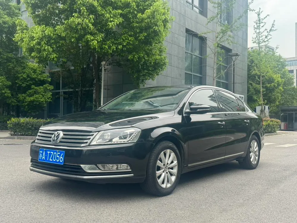 Volkswagen Magotan Facelift 1.8TSI Luxury Version, 2012 — фото 1