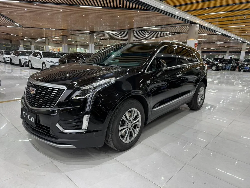 Cadillac XT5, 2022