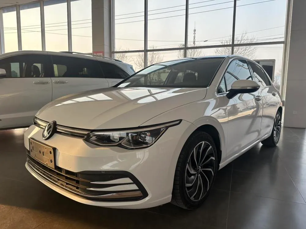 Volkswagen Golf, 2021