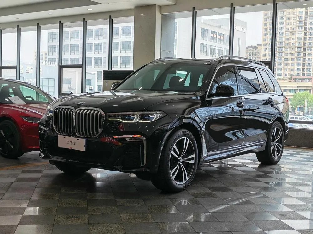 BMW X7 xDrive40i Prestige Version M Sport, 2020 — фото 1